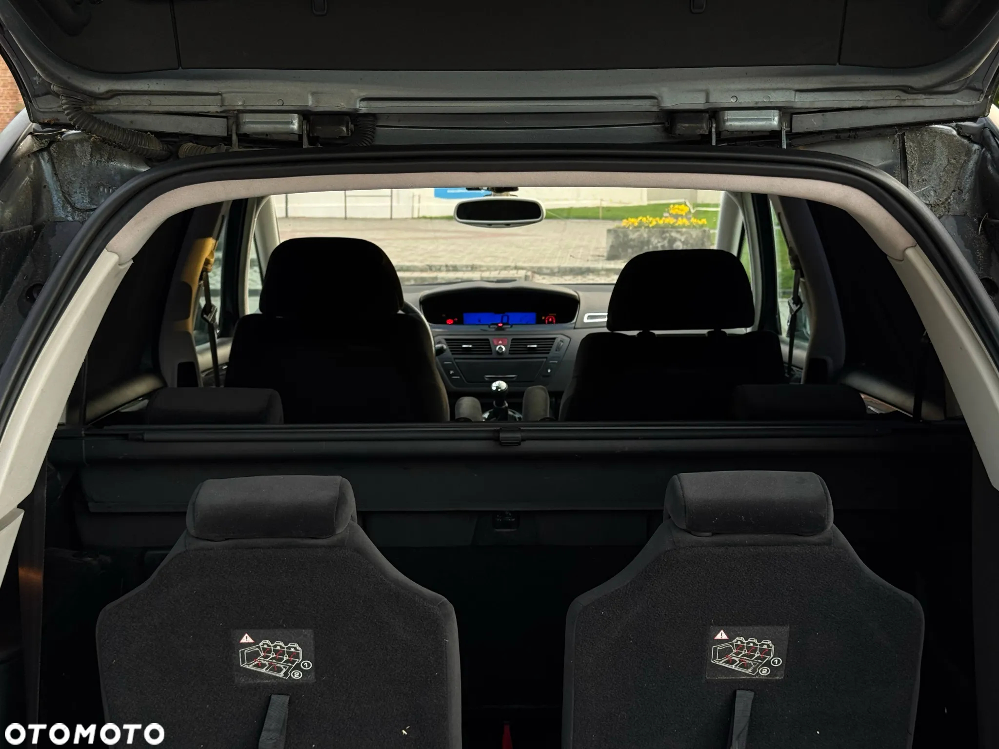 Citroën C4 Grand Picasso - 13
