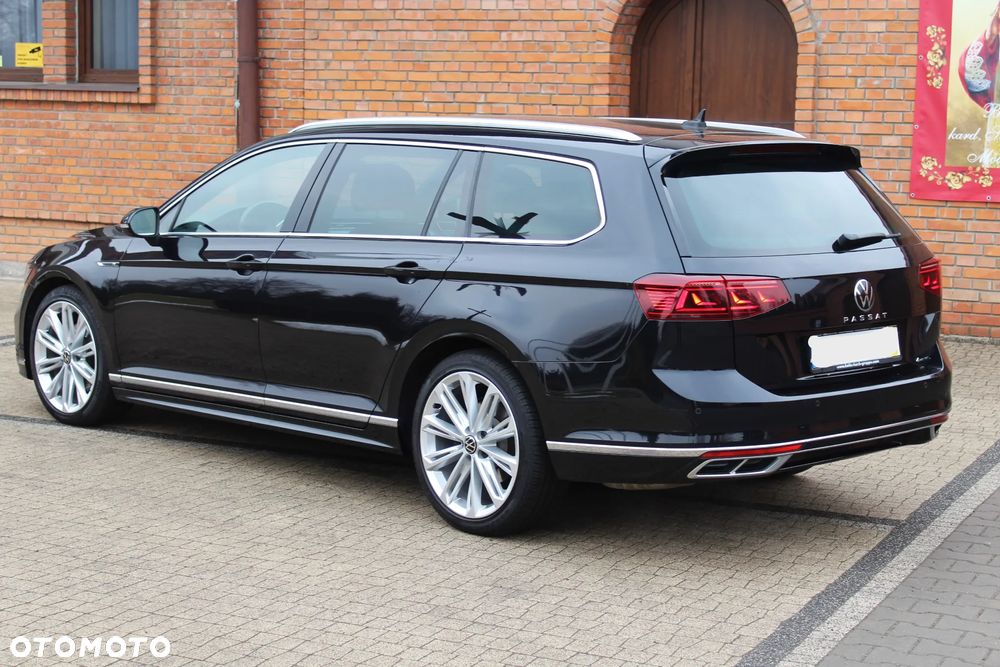 Volkswagen Passat 2.0 TDI SCR DSG 4Motion Business - 9