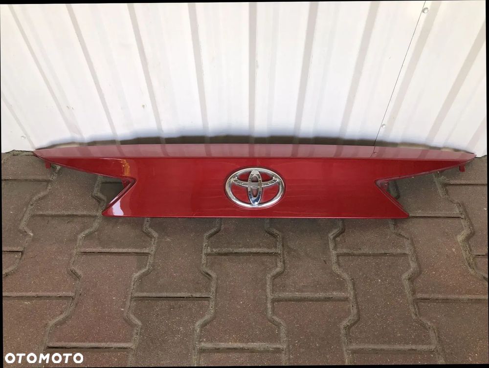 TOYOTA AURIS II 12-18 KOMBI BLENDA KLAPY TYLNEJ TYŁ - 1