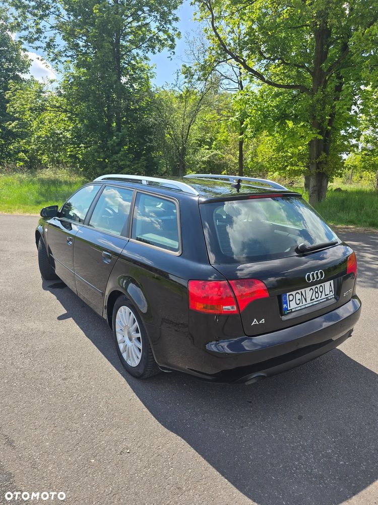 Audi A4 Avant 2.0 TDI DPF - 8