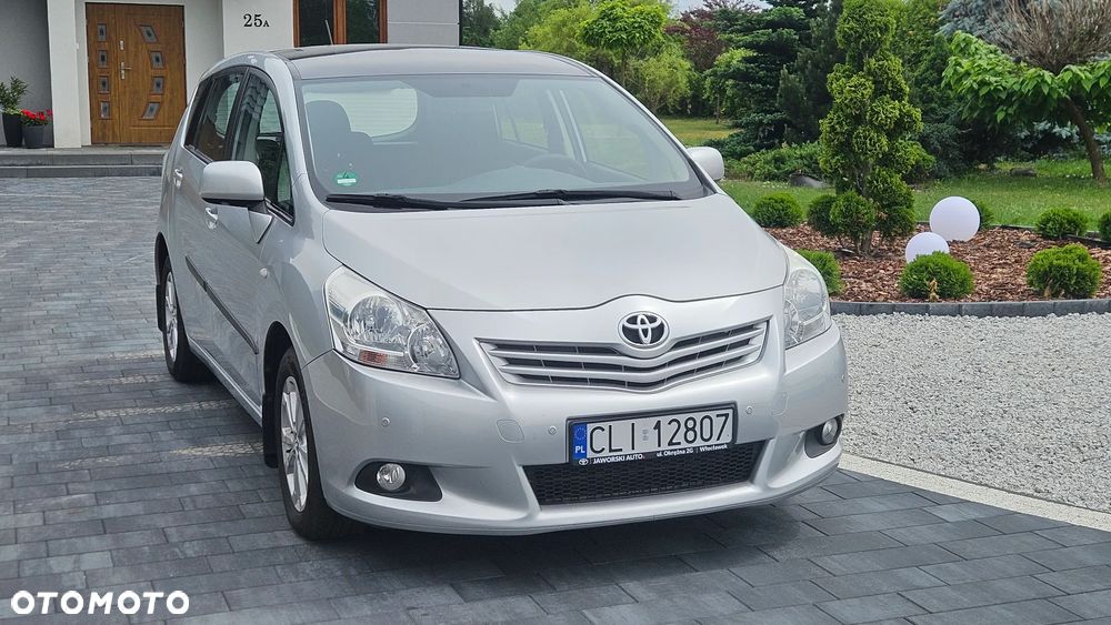Toyota Verso - 3