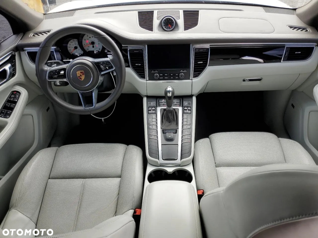 Porsche Macan S - 7