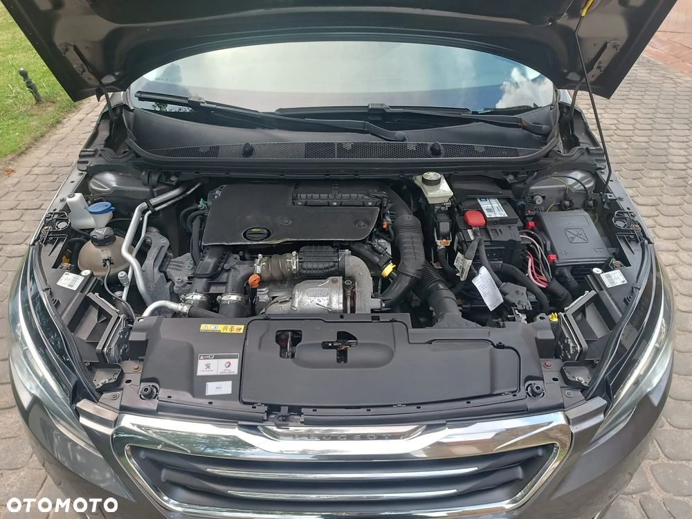 Peugeot 308 BlueHDi FAP 120 Stop & Start Allure - 19