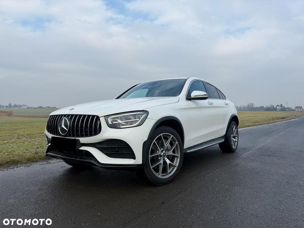 Mercedes-Benz GLC 300 4Matic 9G-TRONIC - 1