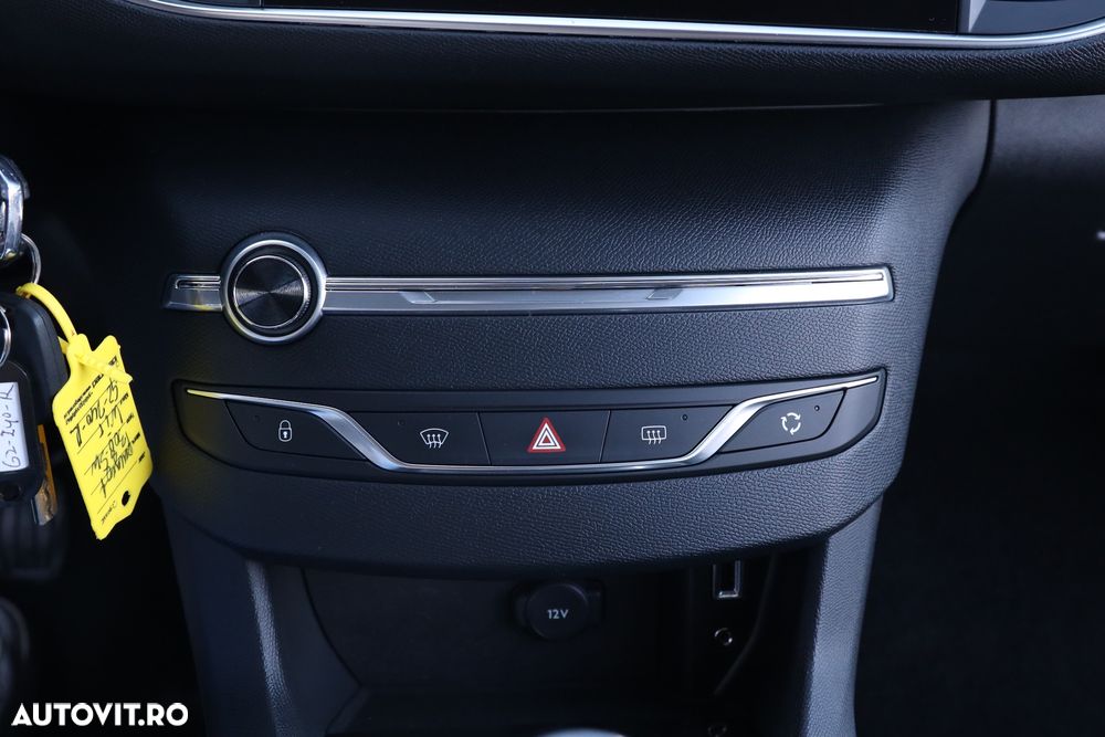 Peugeot 308 BlueHDi FAP 120 Stop&Start Active - 20