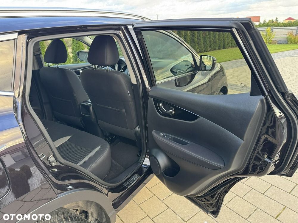 Nissan Qashqai 1.3 DIG-T N-Style - 36