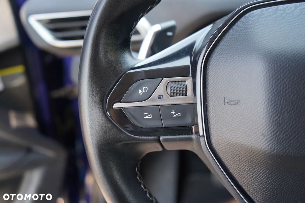 Peugeot 3008 PureTech 130 Stop & Start GPF EAT8 Allure Business-Paket - 29
