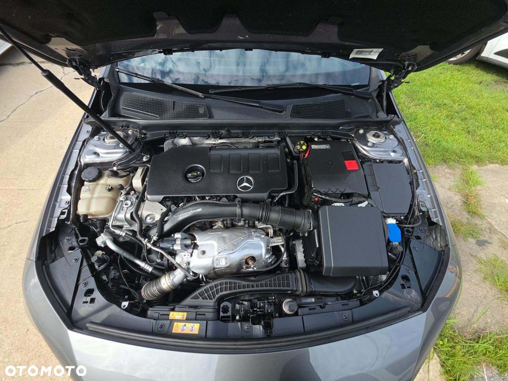 Mercedes-Benz CLA 250 4Matic 7G-DCT AMG Line - 10