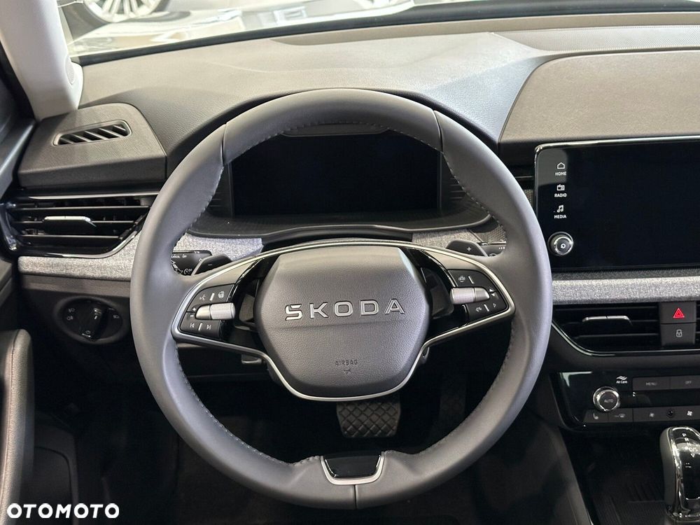 Skoda Kamiq 1.5 TSI Drive DSG - 14