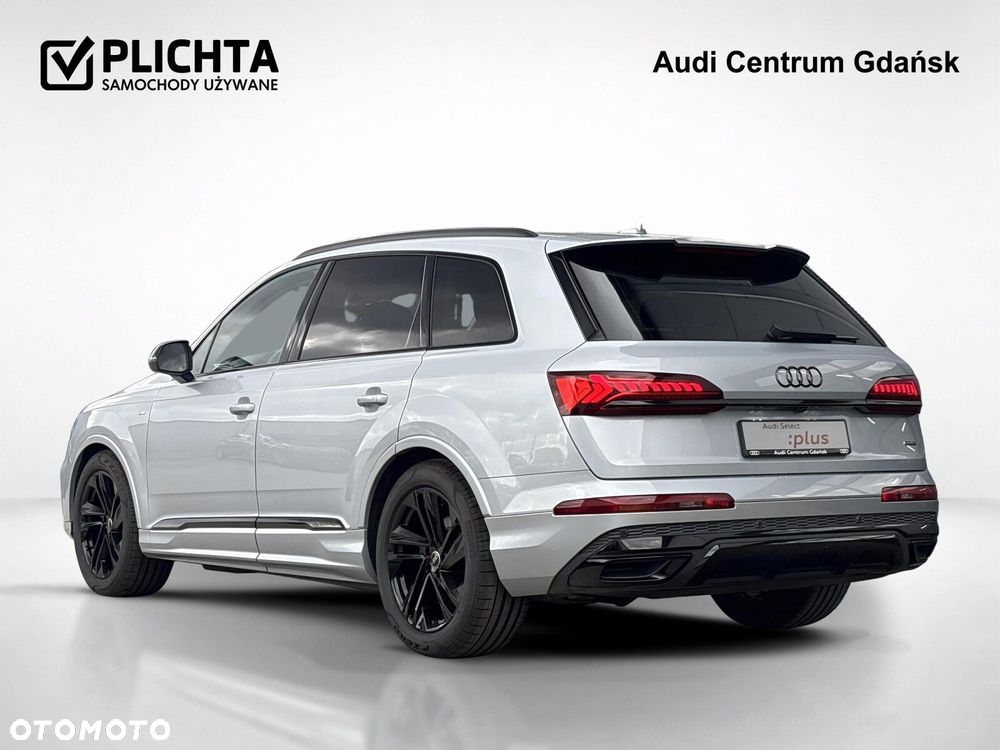 Audi Q7 - 3
