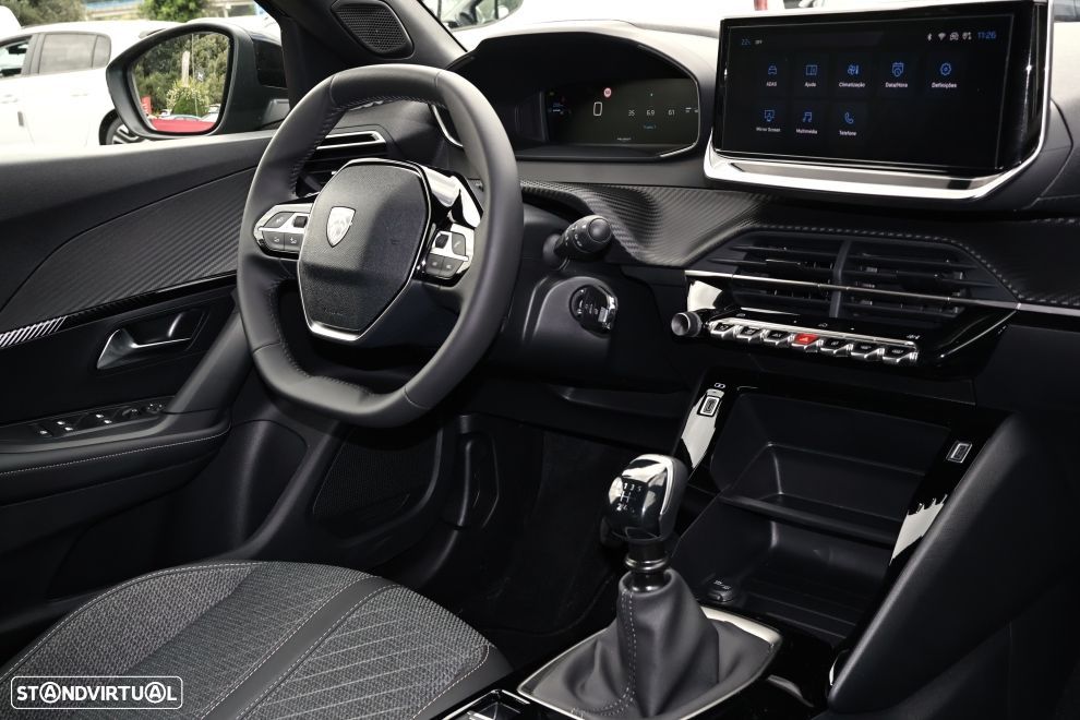 Peugeot 2008 1.2 Allure - 11