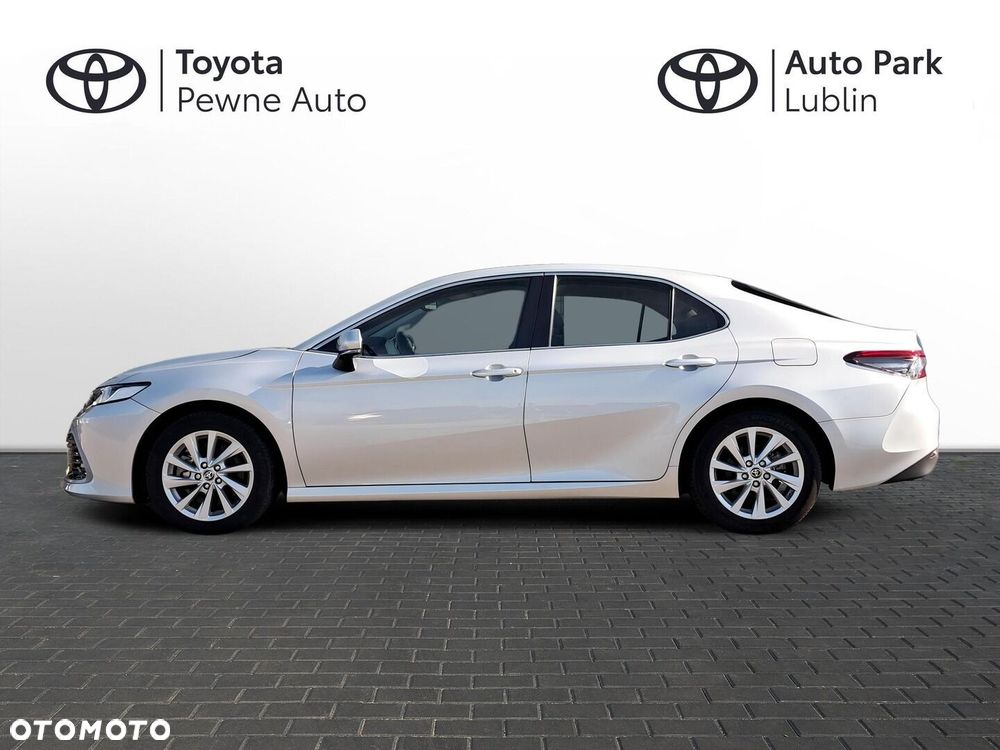 Toyota Camry 2.5 Hybrid Comfort CVT - 3