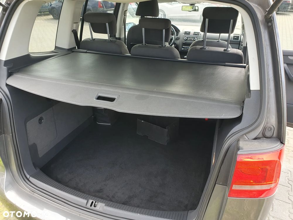 Volkswagen Touran 1.6 TDI DPF Comfortline - 13