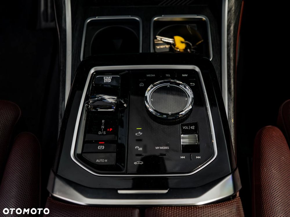 BMW Seria 7 - 14