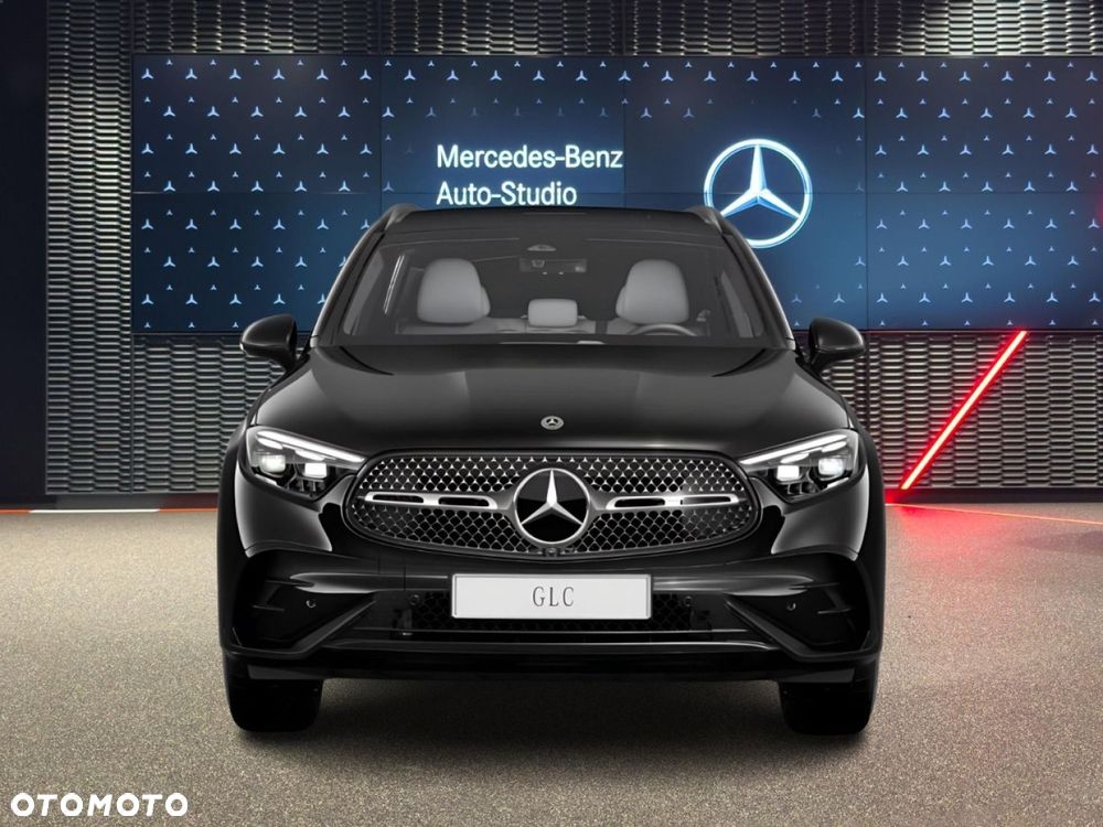 Mercedes-Benz GLC - 7