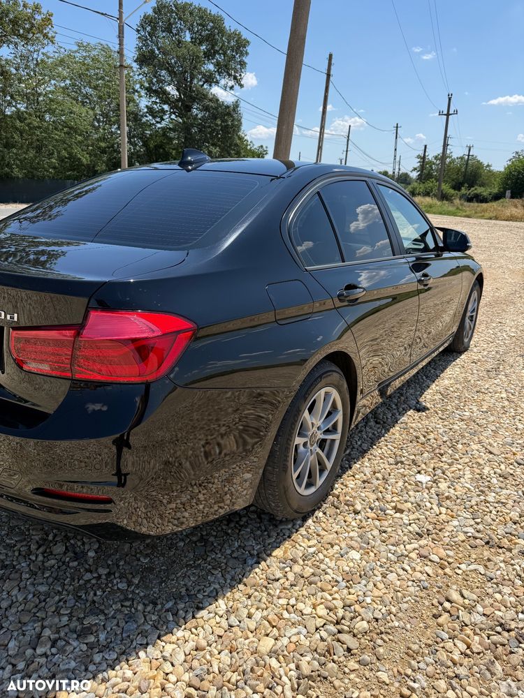 BMW Seria 3 320d xDrive AT - 2
