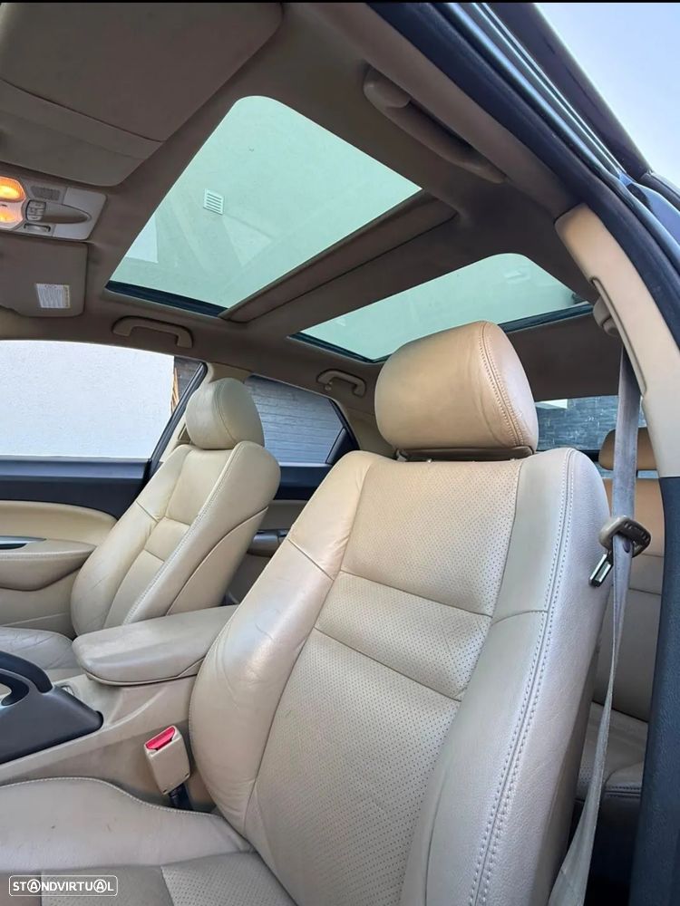 Honda Civic 2.2 i-CTDi Executive NAVI - 6