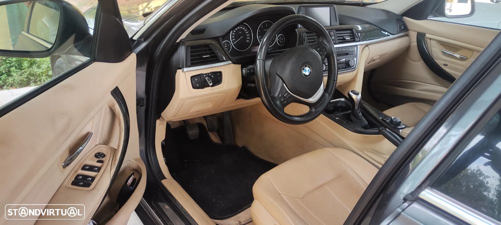 BMW 320 d Line Luxury - 4