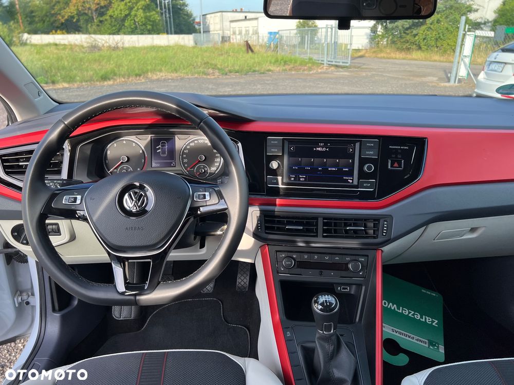 Volkswagen Polo 1.0 Blue Motion Technology beats - 11