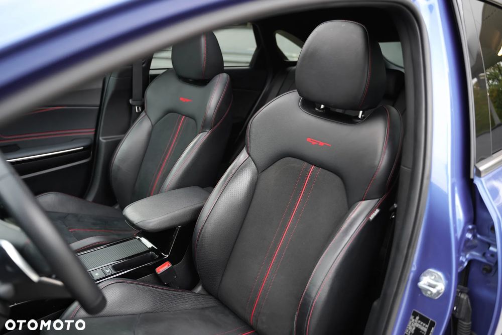 Kia ProCeed 1.6 T-GDI GT DCT - 18