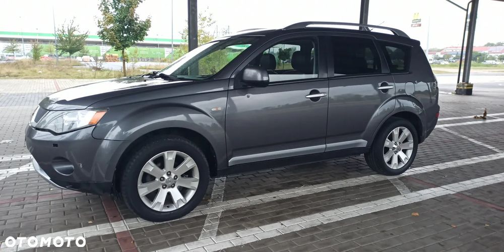 Mitsubishi Outlander 2.2 DID Intense + - 5