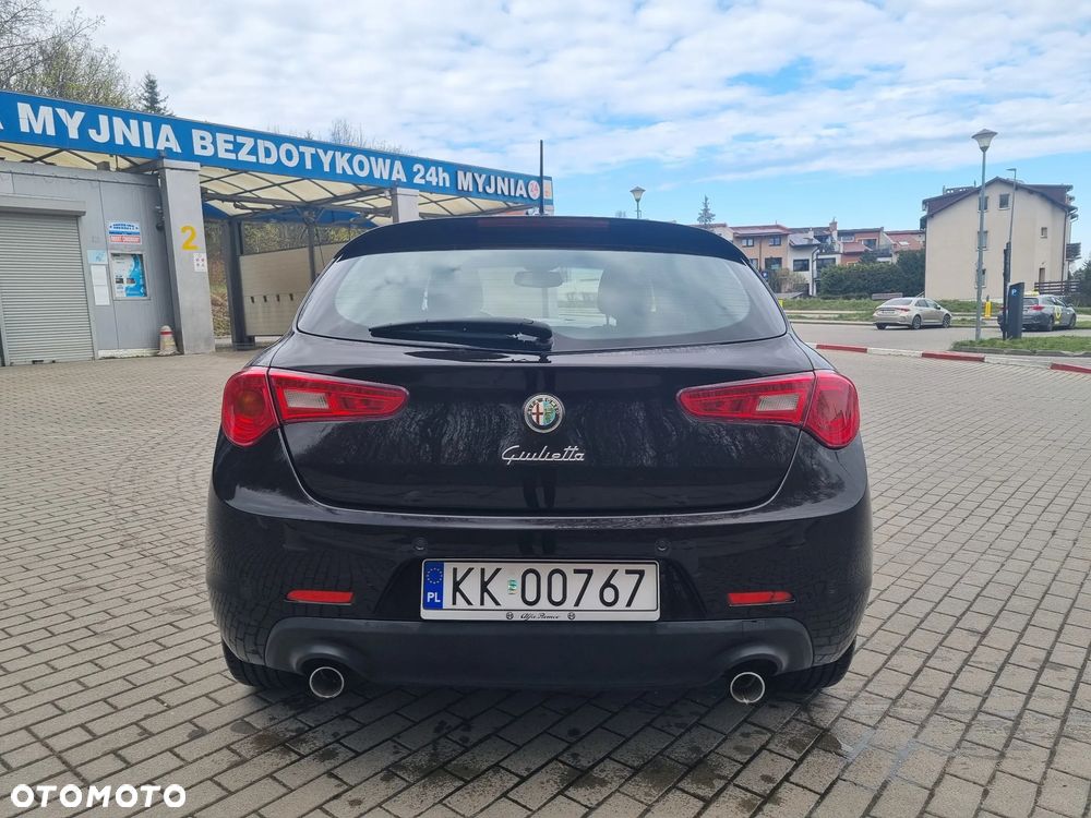 Alfa Romeo Giulietta - 7
