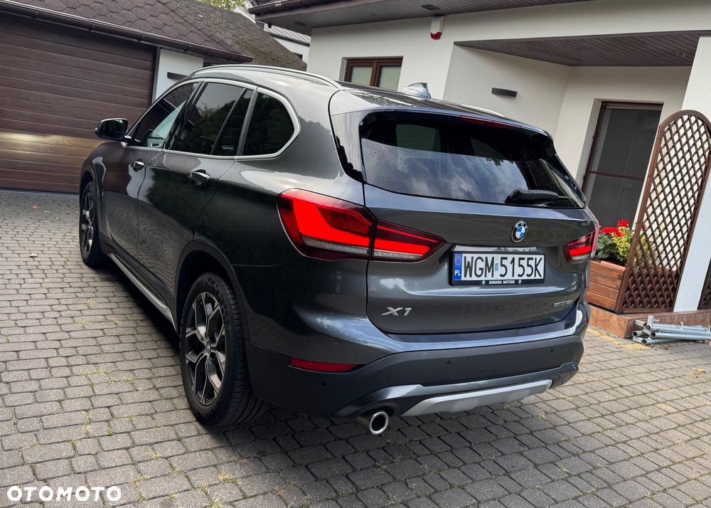 BMW X1 sDrive18i - 6