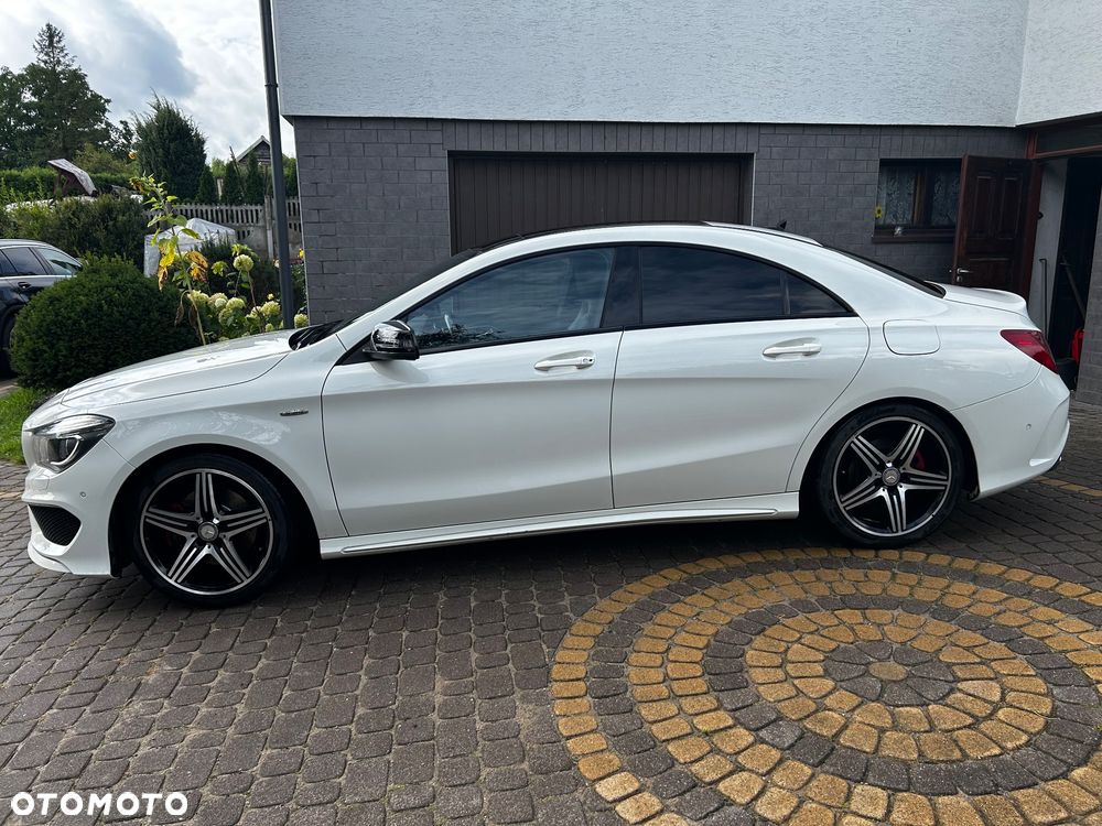 Mercedes-Benz CLA 250 4-Matic Sport - 2