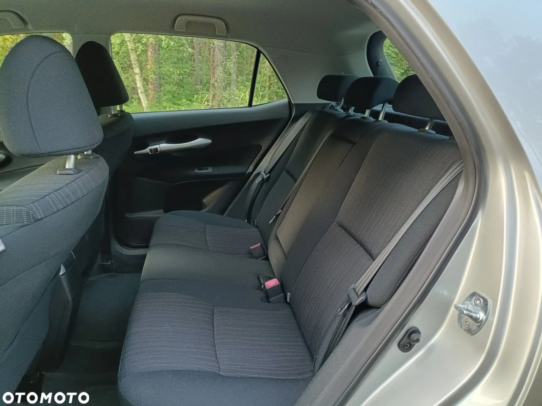 Toyota Auris 1.6 VVT-i Prestige Start - 11