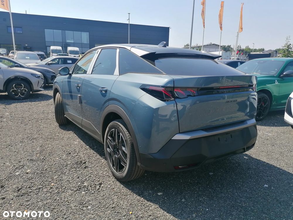 Peugeot 3008 1.2 PureTech mHEV GT E-DCS6 - 4