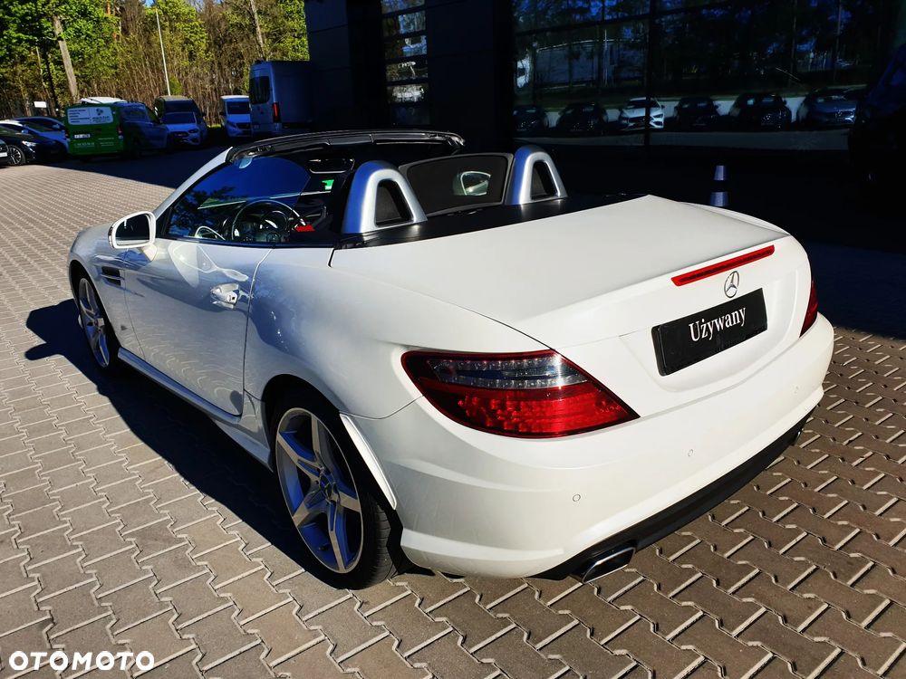 Mercedes-Benz SLK 250 (BlueEFFICIENCY) 7G-TRONIC - 6