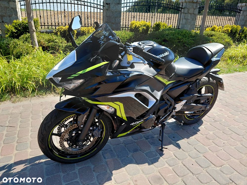 Kawasaki Ninja - 2