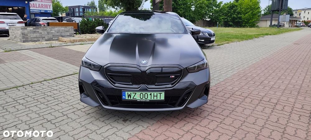 BMW i5 83.9kWh M60 xDrive - 2