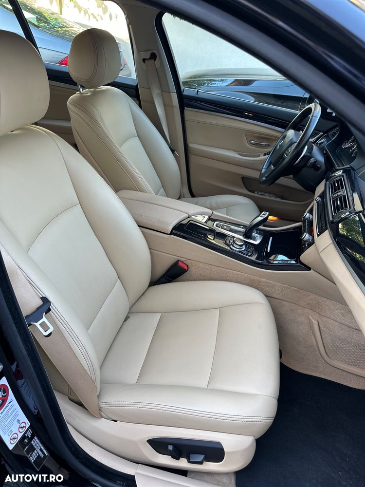 BMW Seria 5 520d xDrive Aut. Luxury Line - 7