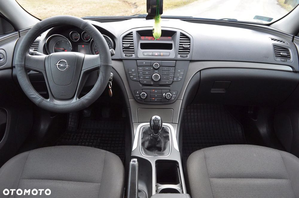 Opel Insignia 2.0 CDTI Edition - 17