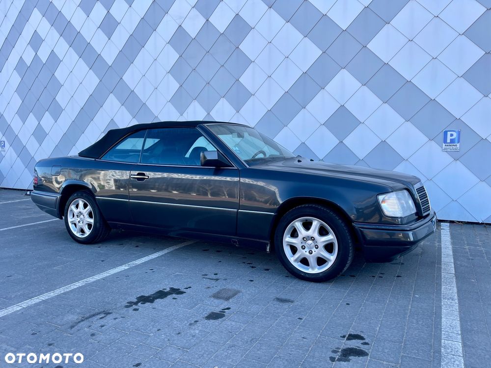 Mercedes-Benz Klasa E - 7