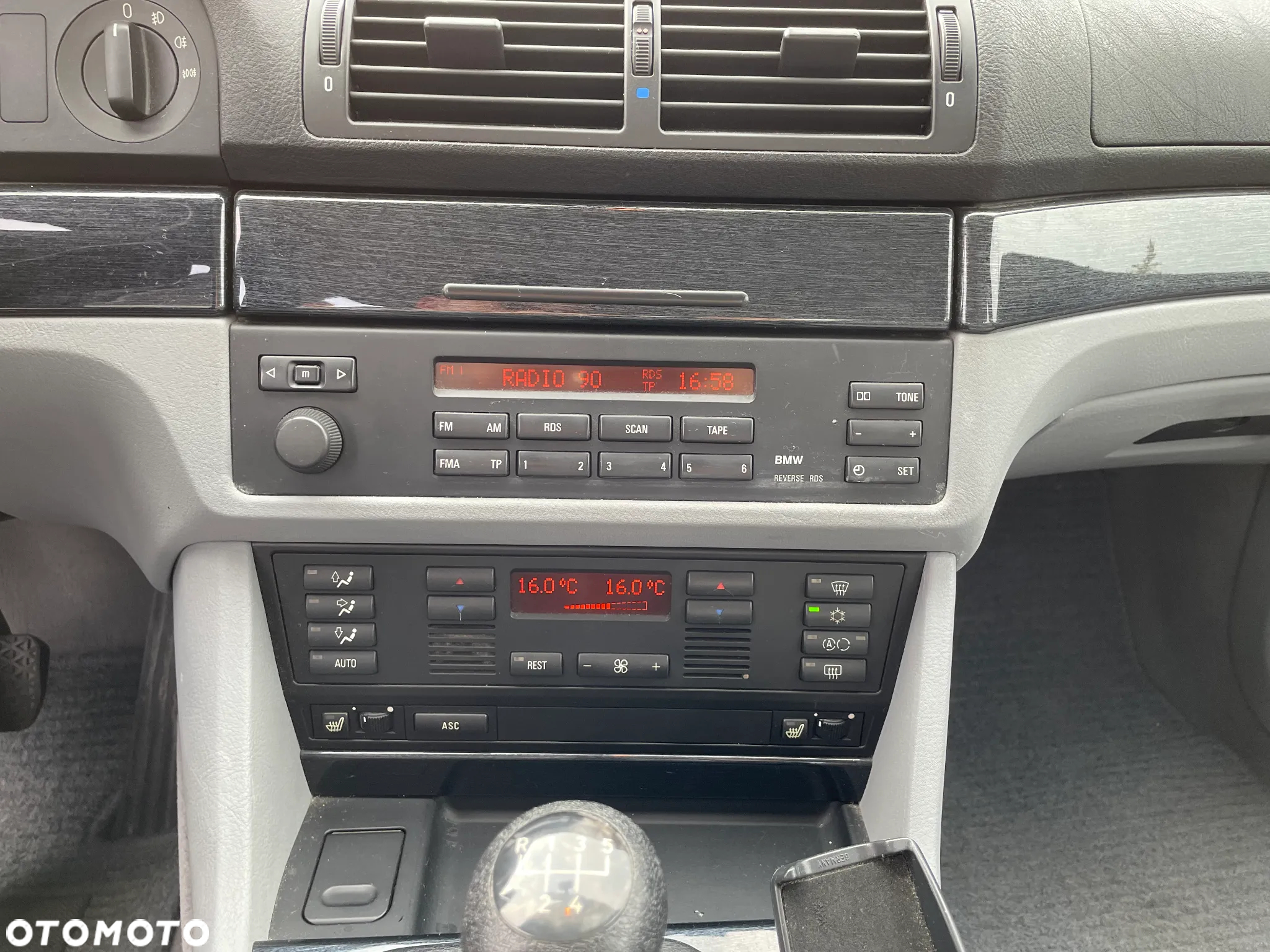 BMW Seria 5 523i - 9