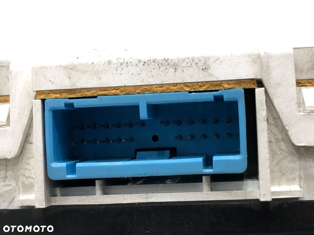 LICZNIK  HONDA CIVIC VII coupe (EM2) 2001 - 2005 1.7 i VTEC (EM2) 92 kW [125 KM] benzyna 2001 - 2005 - 3