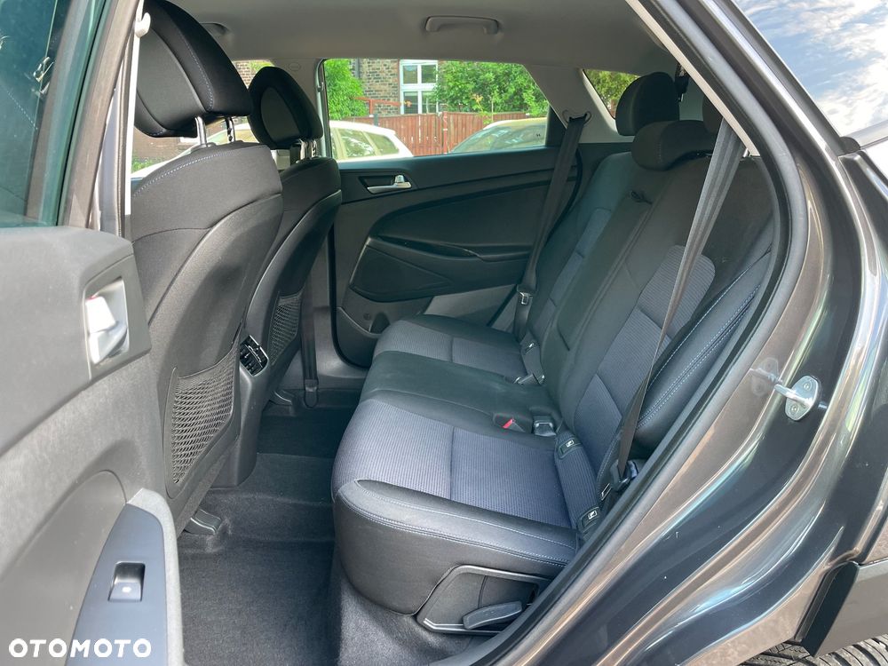 Hyundai Tucson 1.6 Turbo 2WD Intro Edition - 16