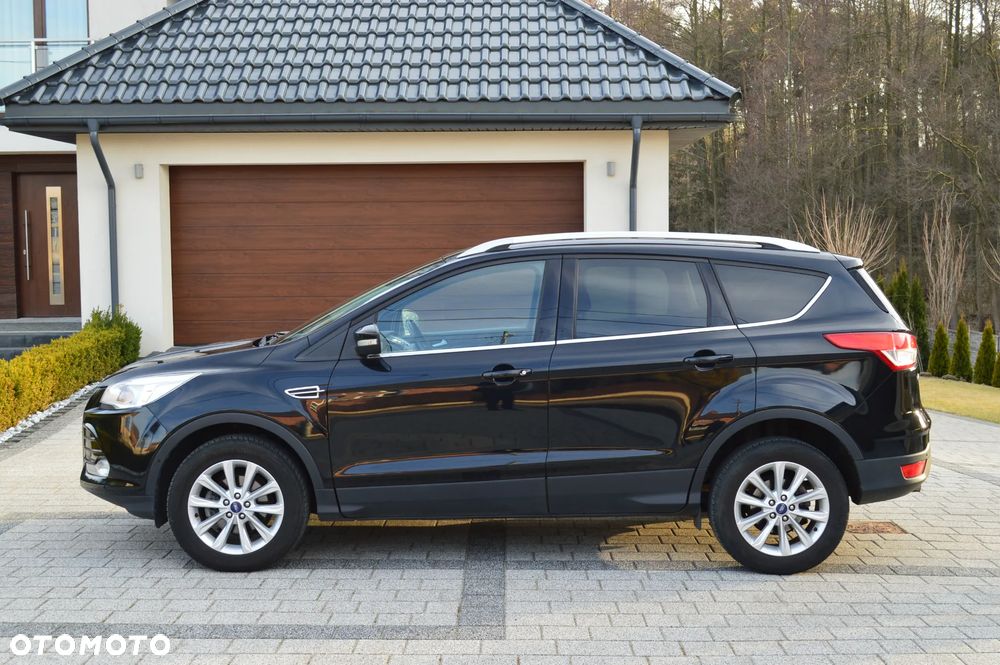 Ford Kuga 1.5 EcoBoost 2x4 Titanium - 13