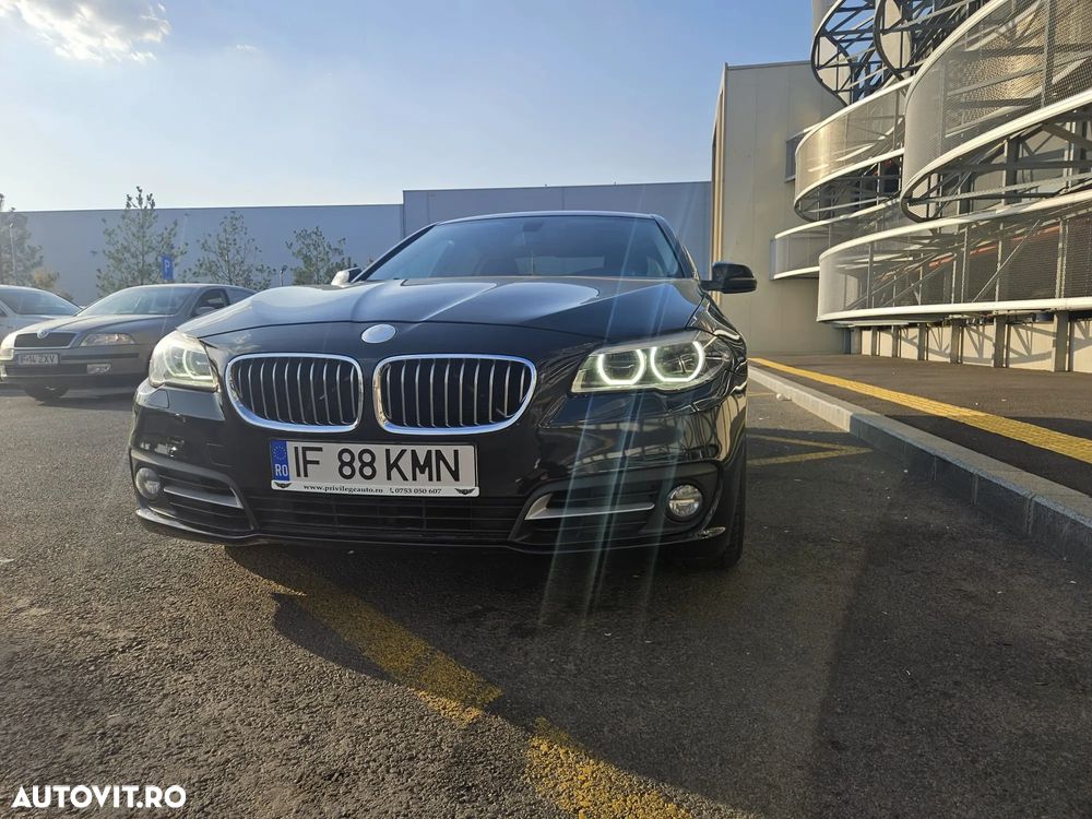 BMW Seria 5 525d Touring Sport-Aut. - 1