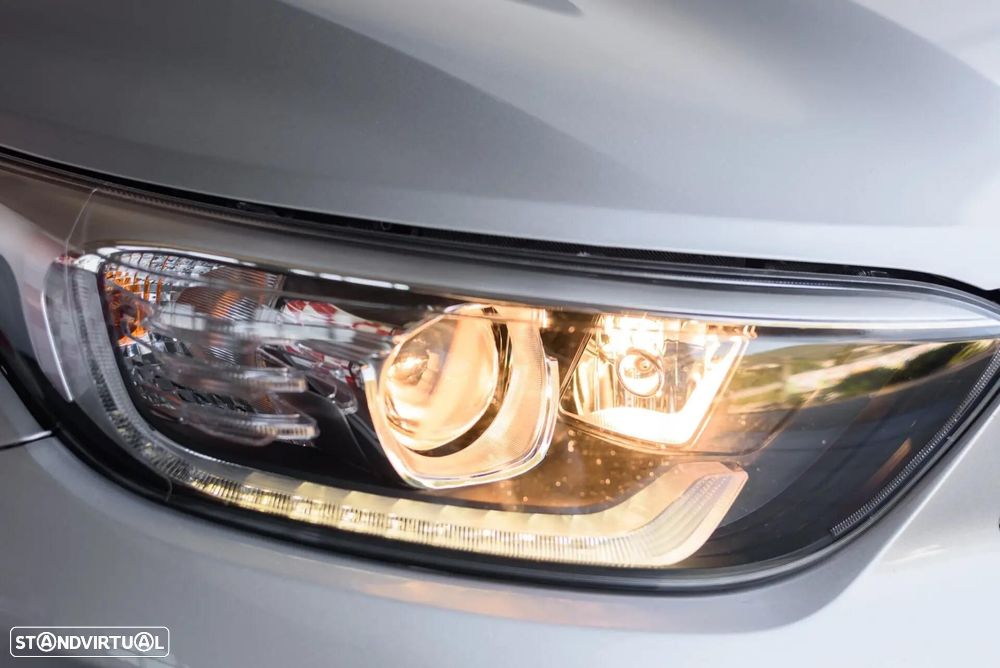 Kia Stonic 1.2 MPi Vibe - 24