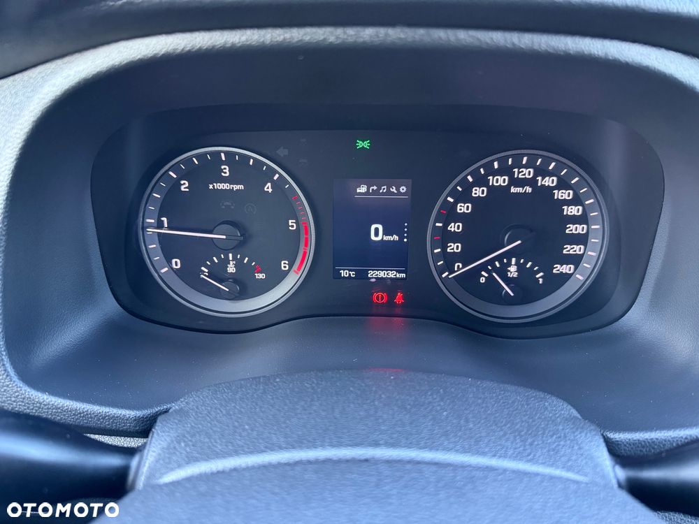 Hyundai Tucson blue 1.7 CRDi 2WD Advantage - 21