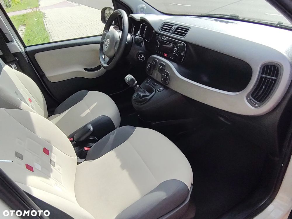 Fiat Panda 1.2 Start&Stop Lounge - 25