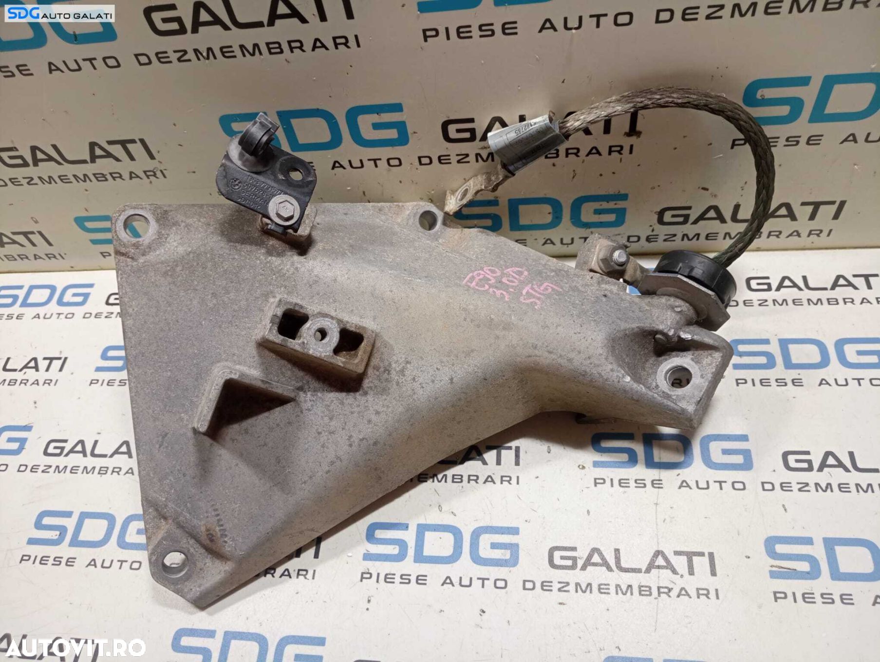 Suport Motor Stanga BMW Seria 5 F10 F11 3.0 D 2009 - 2017 Cod 24168110 241681-10 6760311-05 [M5947] - 1
