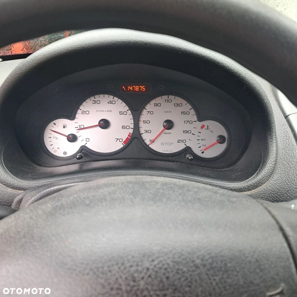 Peugeot 206 1.1 Color-Line - 1
