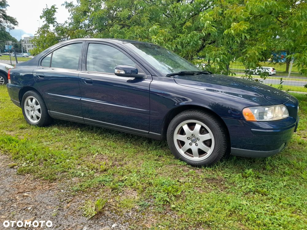 Volvo S60 2.4 Momentum - 22