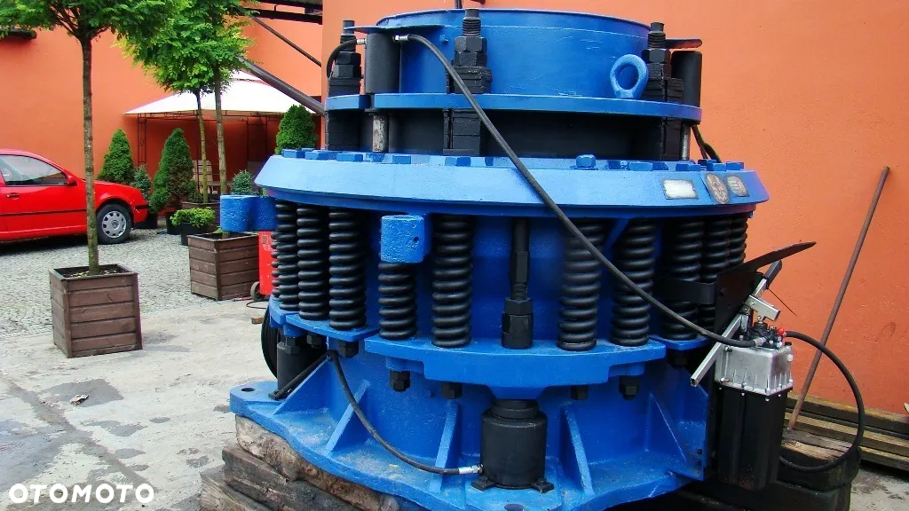 Powerscreen Kruszarka stożkowa DKT 900 po remoncie - 3