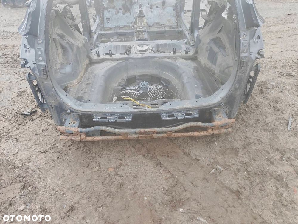 PAS TYLNY KIA CEED II KOMBI BE - 1