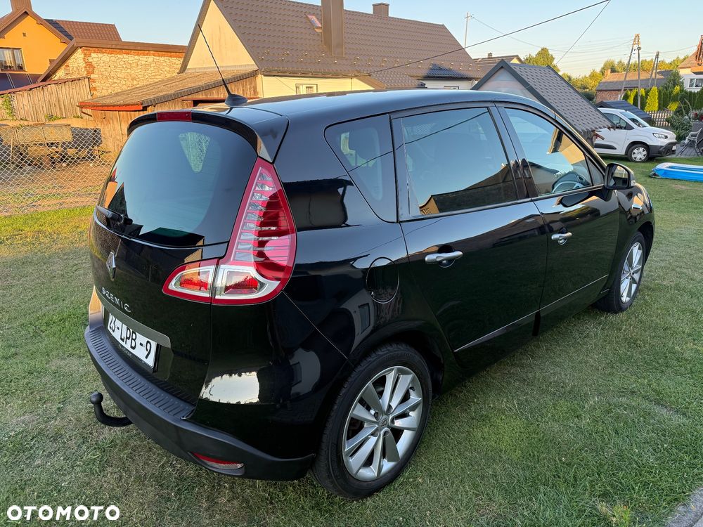 Renault Scenic 1.6 16V 110 Expression - 11